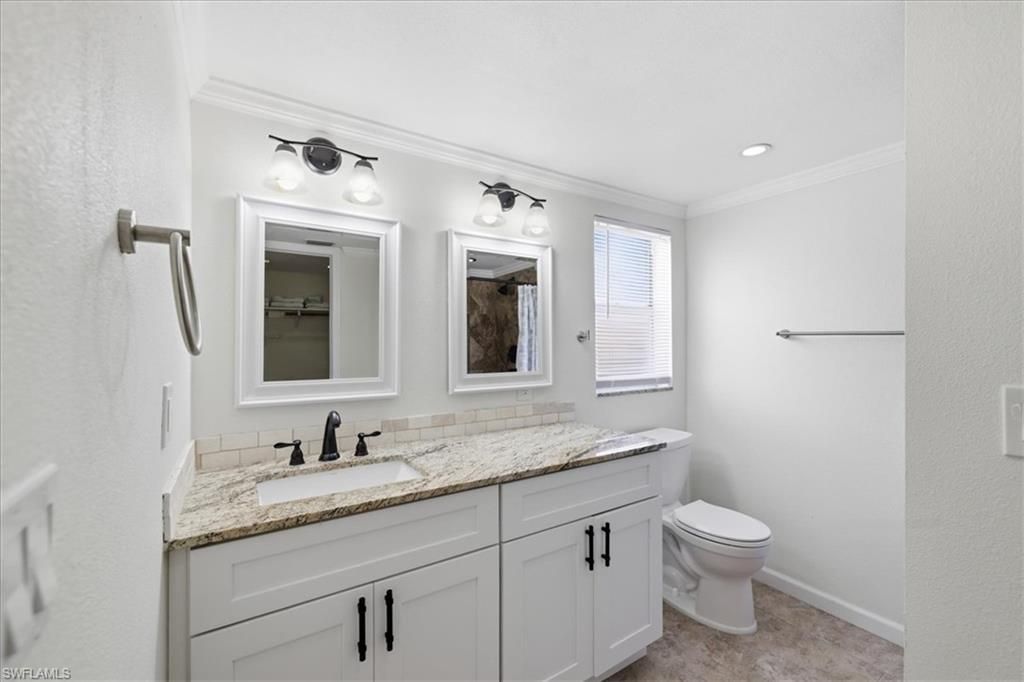 5702 Foxlake Dr , Unit 4, North Fort Myers, FL 33917 Photo