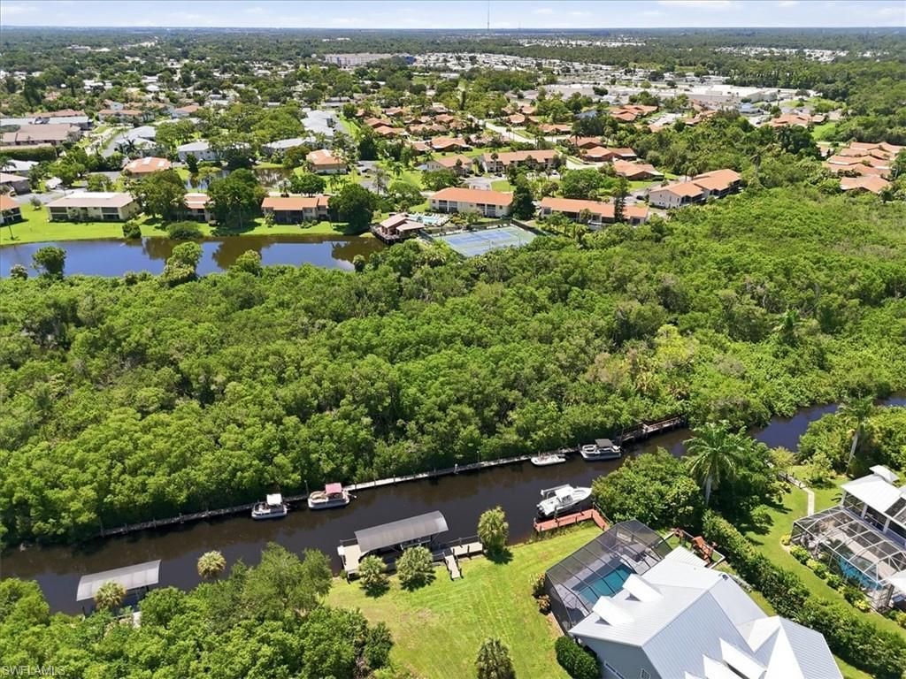 5702 Foxlake Dr , Unit 4, North Fort Myers, FL 33917 Photo