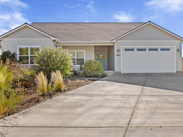 2837 Morning View Drive, Medford, OR 97504