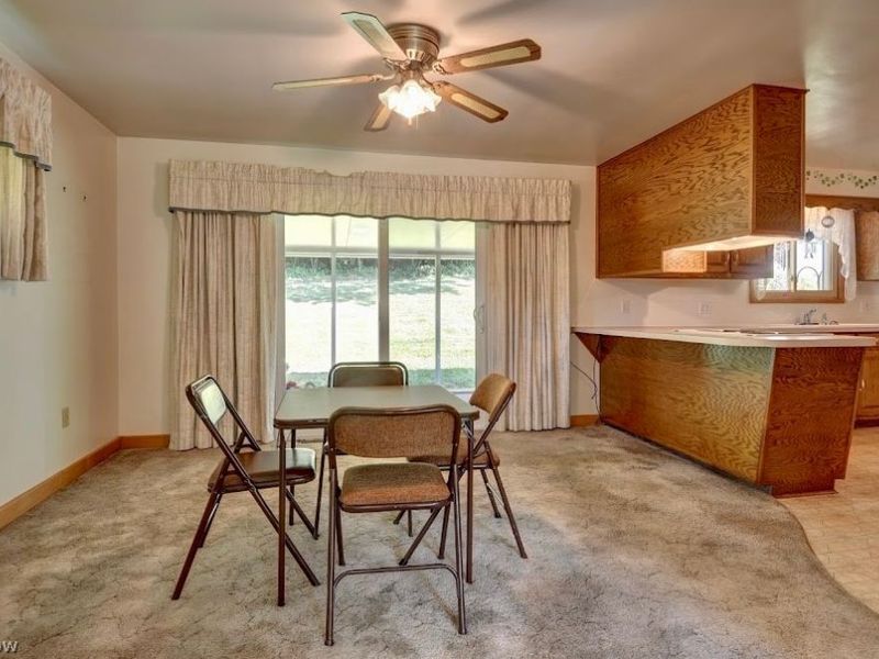 2400 Willow Brook Drive NW, Dover, OH 44622 Photo 12