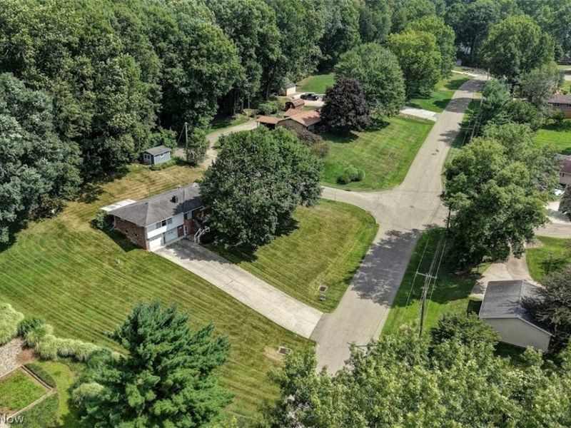 2400 Willow Brook Drive NW, Dover, OH 44622 Photo 46