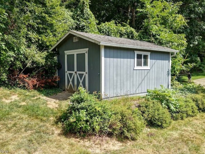 2400 Willow Brook Drive NW, Dover, OH 44622 Photo 47