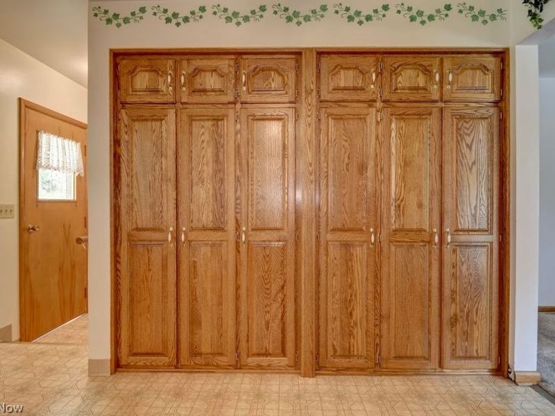2400 Willow Brook Drive NW, Dover, OH 44622 Photo 9