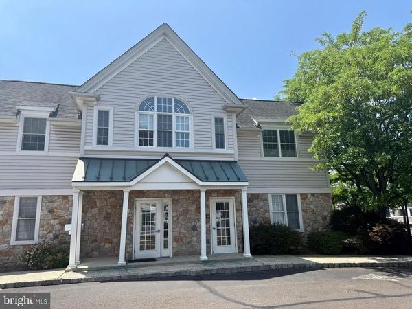 515 N MAIN STREET, Unit 2, DOYLESTOWN, PA 18901