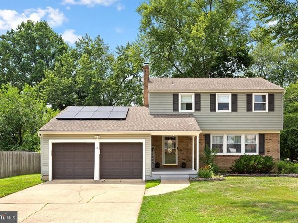 13 CHIMNEY LANE, CHERRY HILL, NJ 08003