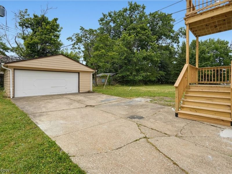4070 E 141st Street, Cleveland, OH 44128 Photo 3