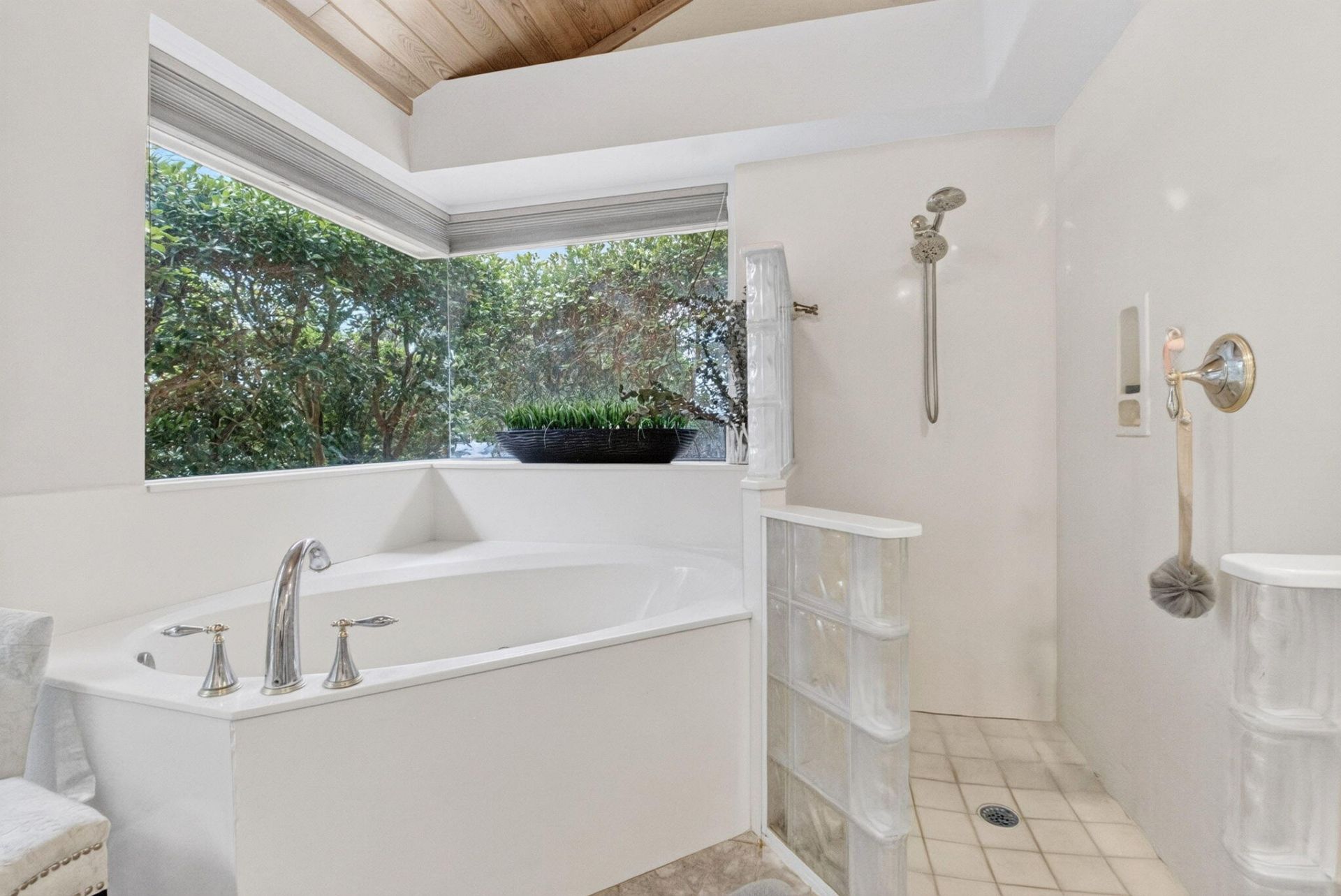 244 Walton-heath Drive, Atlantis, FL 33462 Photo
