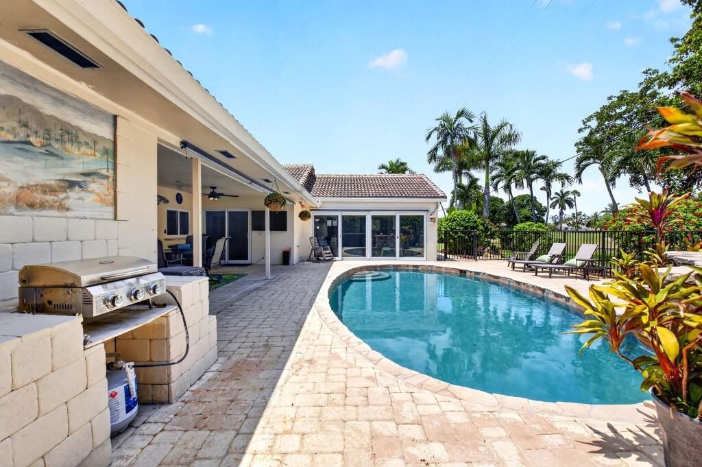 244 Walton-heath Drive, Atlantis, FL 33462 Photo