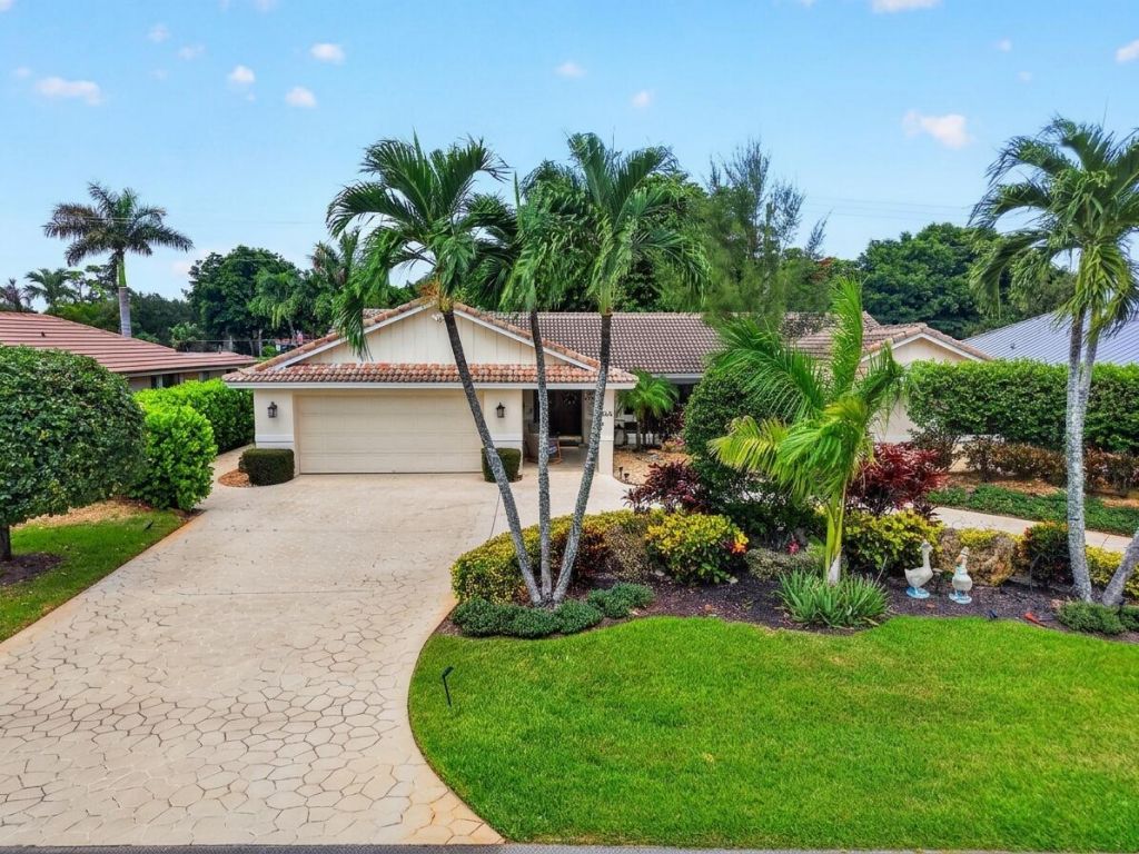 244 Walton-heath Drive, Atlantis, FL 33462 Photo