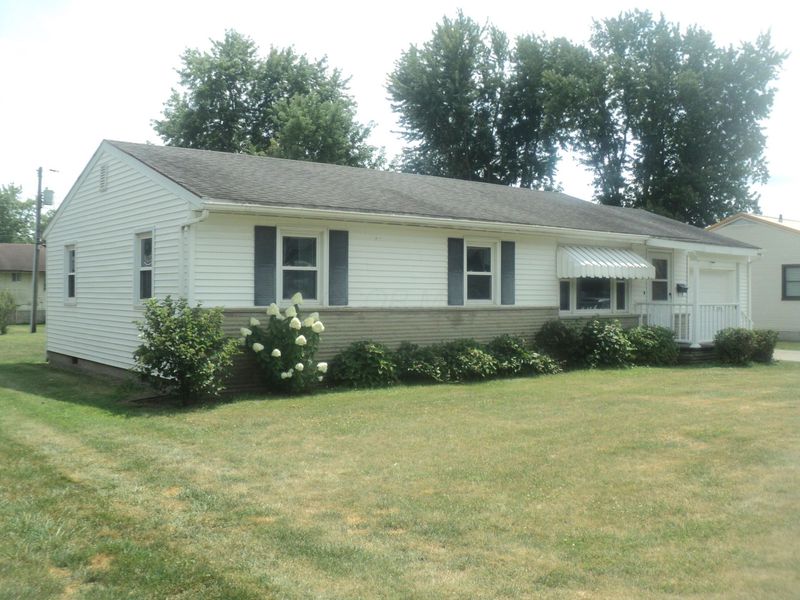 1005 Golfview Drive , Washington Court House, OH 43160 Photo 2