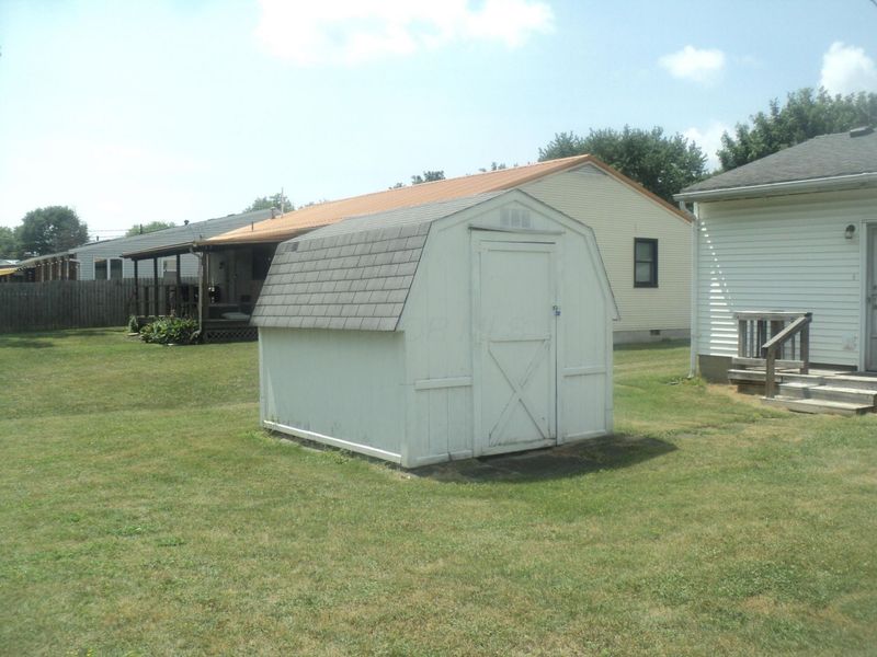 1005 Golfview Drive , Washington Court House, OH 43160 Photo 4