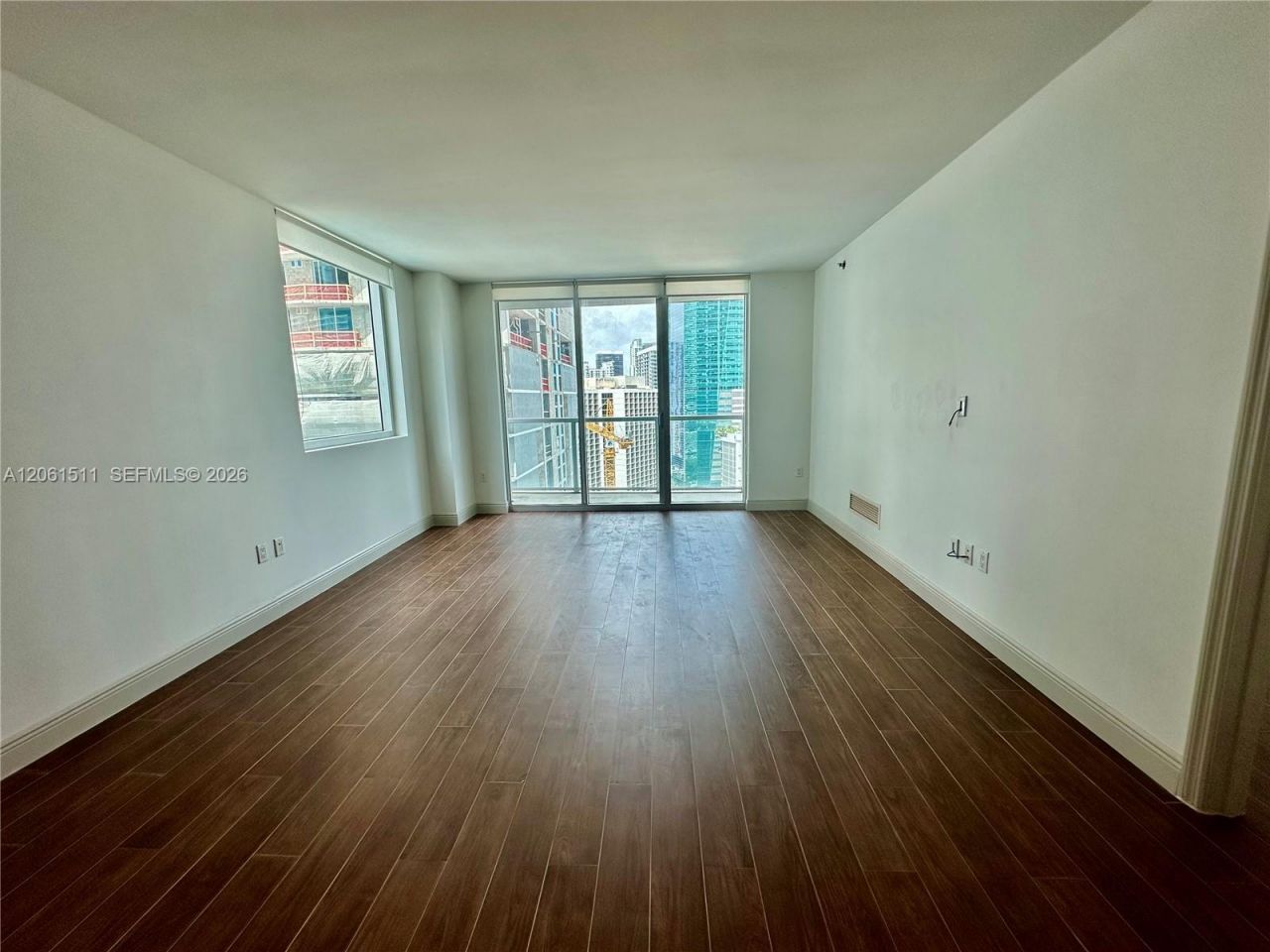 500 Brickell Ave , Unit 2407, Miami, FL 33131 Photo