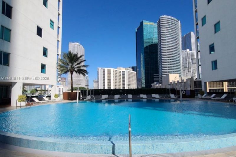 500 Brickell Ave , Unit 2407, Miami, FL 33131 Photo