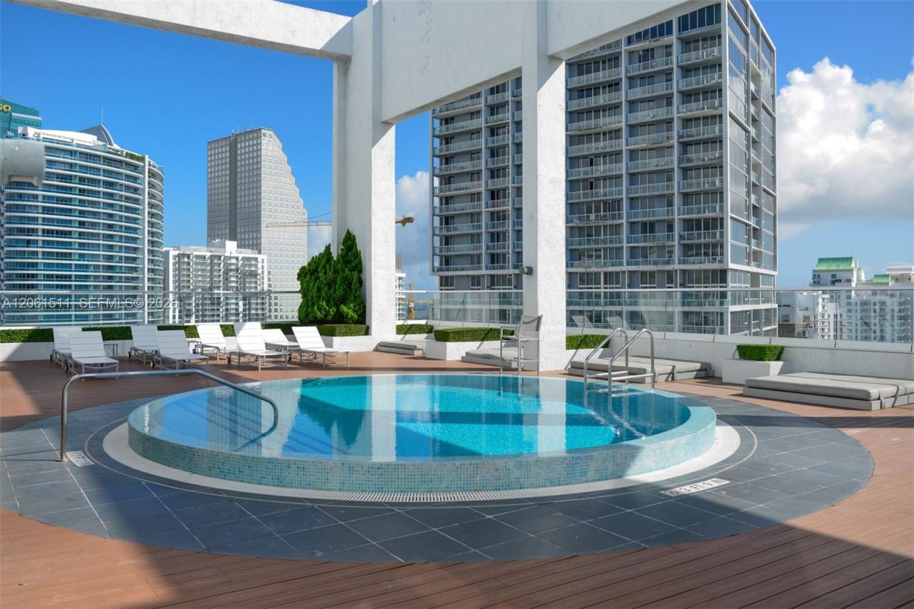 500 Brickell Ave, Unit 2407, Miami, FL 33131 Photo