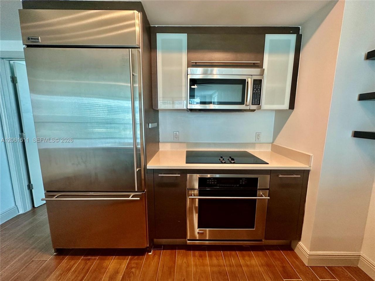 500 Brickell Ave , Unit 2407, Miami, FL 33131 Photo