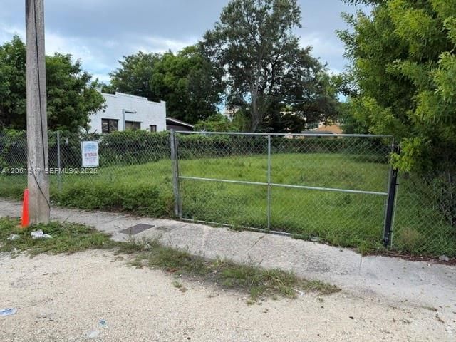 1036 NW 31st St, Miami, FL 33127 Photo