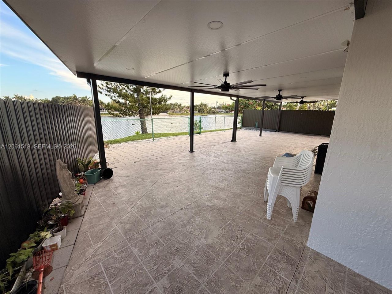 15462 SW 39th St , Miami, FL 33185 Photo