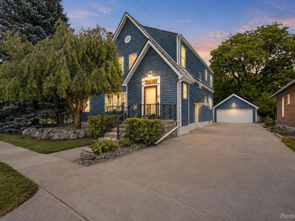 520 N Lapeer Street, Davison, Mi 48423