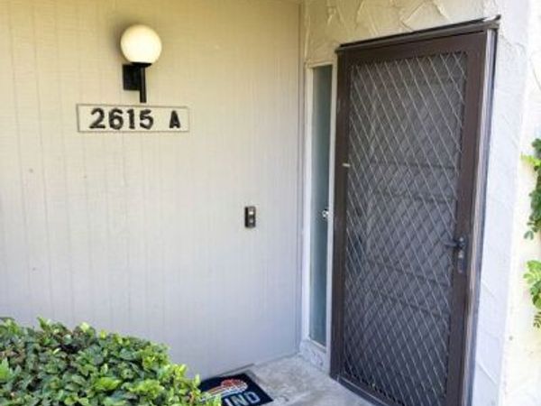 2615 N Whitewater Club Drive, Unit A, Palm Springs, CA 92262