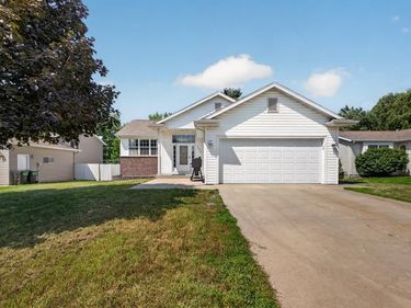 2025 23RD Lane SE, Rochester, MN 55904