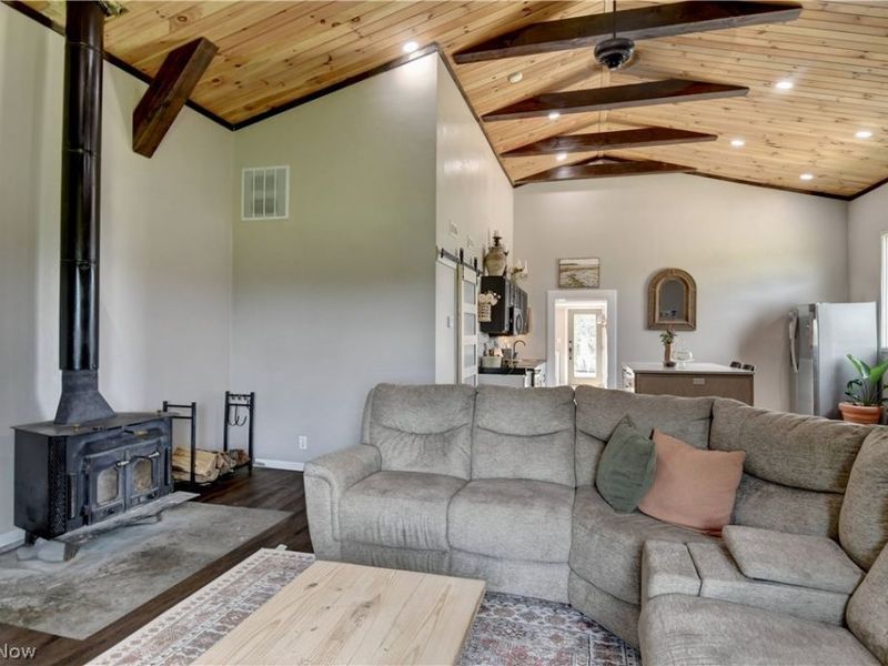 7290 Crane Road SW, Sherrodsville, OH 44675 Photo 12