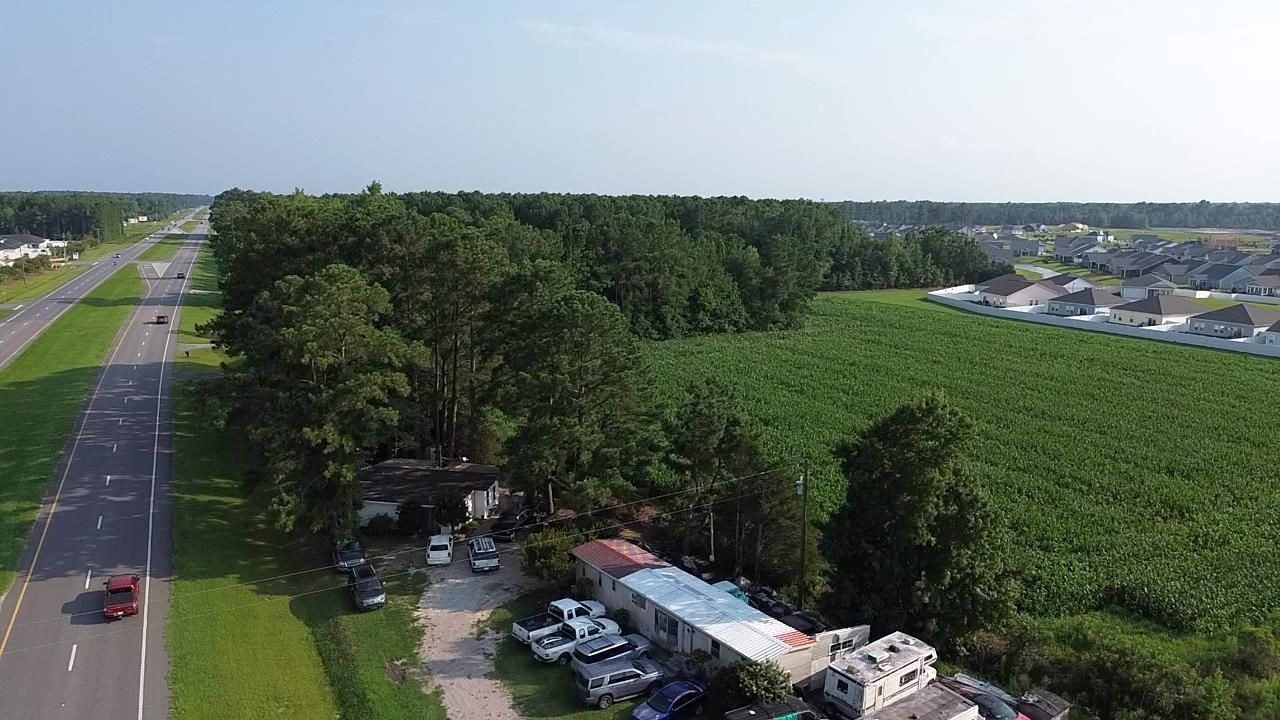 1621 Highway 9  Photo 12