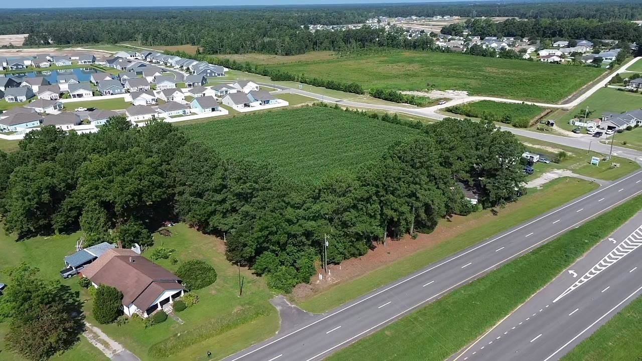 1621 Highway 9  Photo 25
