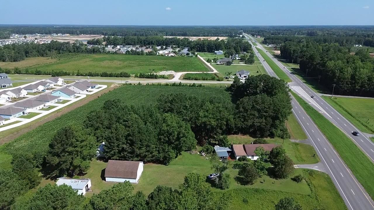 1621 Highway 9  Photo 26