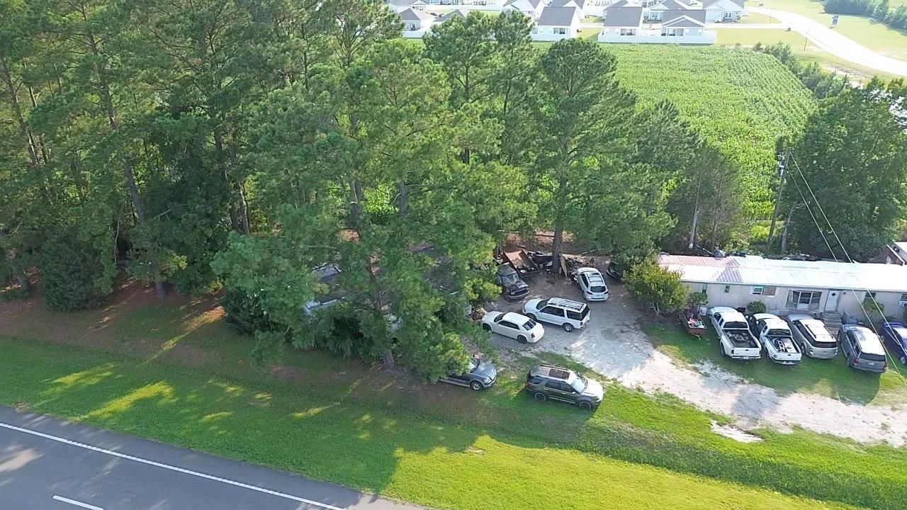 1621 Highway 9  Photo 8