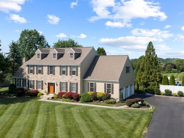 3821 FOUNTAIN CIRCLE, FOUNTAINVILLE, PA 18923