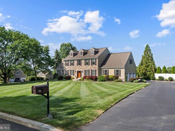 3821 FOUNTAIN CIRCLE, FOUNTAINVILLE, PA 18923
