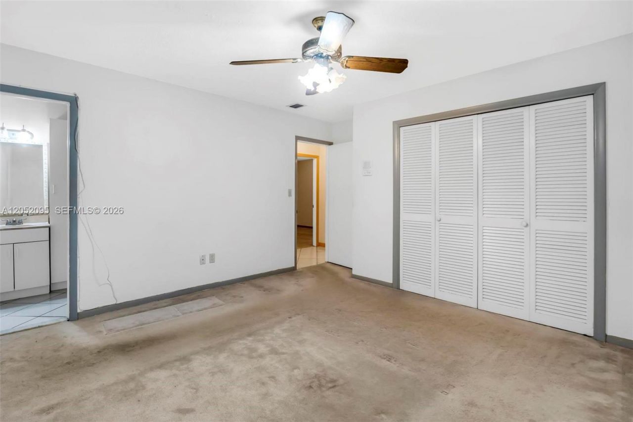 9110 SW 200 St, Cutler Bay, FL 33157 Photo