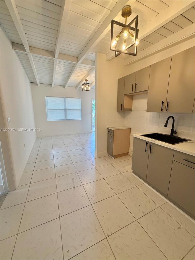6110 Monroe St , Hollywood, FL 33023 Photo