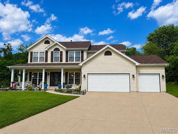 3 Savannah Court, St Peters, MO 63376
