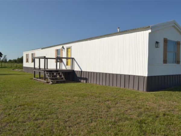 5893 SE County Road 2050, Corsicana, TX 75109