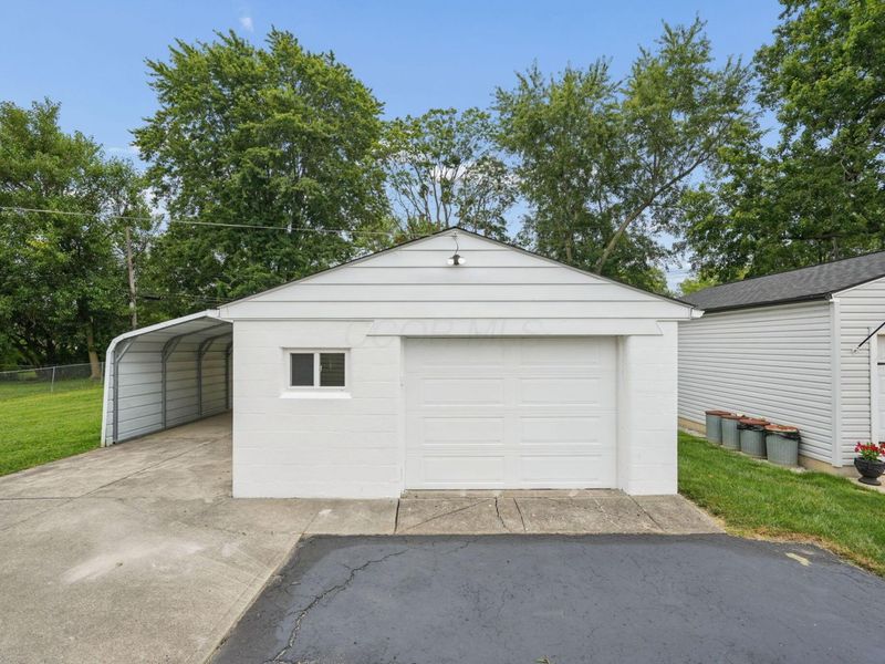 196 Maple Drive, Columbus, OH 43228 Photo 27