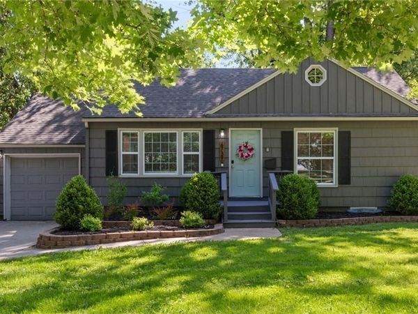 6739 Roe Avenue, Prairie Village, KS 66208