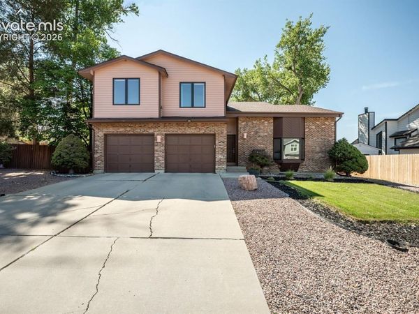 111 Ironweed Drive, Pueblo, CO 81001