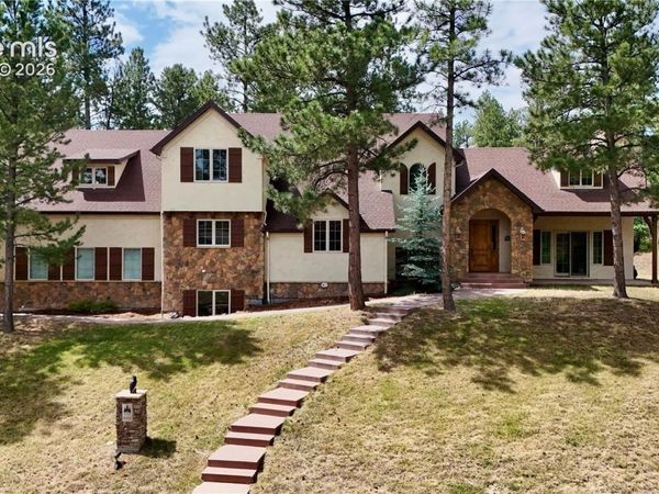 590 Cumberland Road, Larkspur, CO 80118
