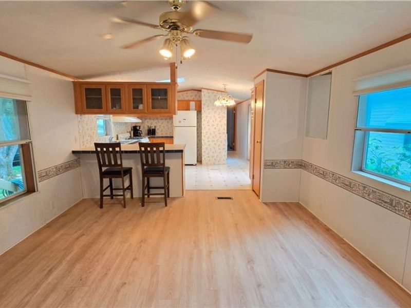 100 Maplegrove Lane, Mentor, OH 44060 Photo 23