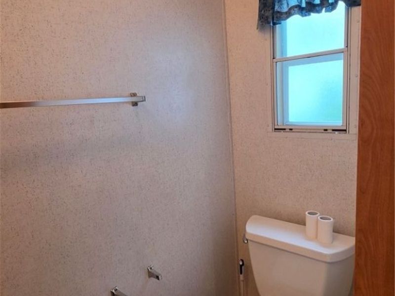 100 Maplegrove Lane, Mentor, OH 44060 Photo 29