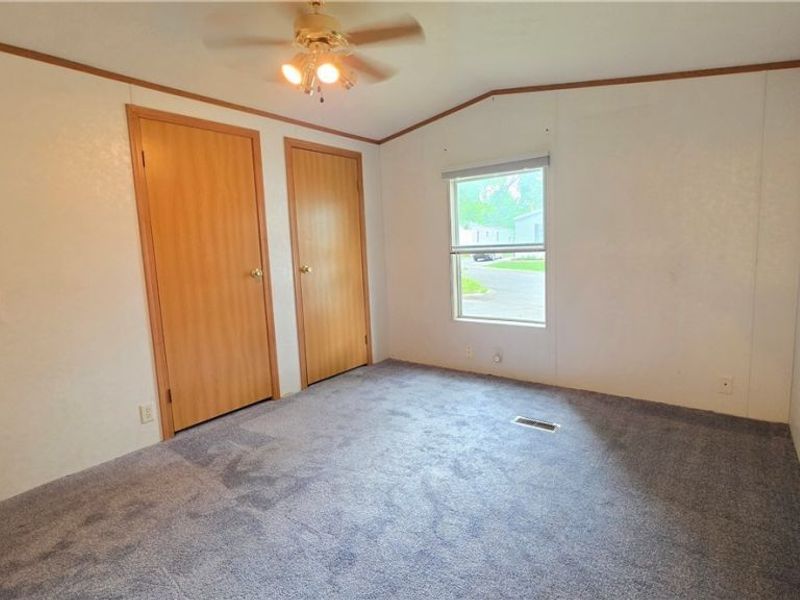 100 Maplegrove Lane, Mentor, OH 44060 Photo 7