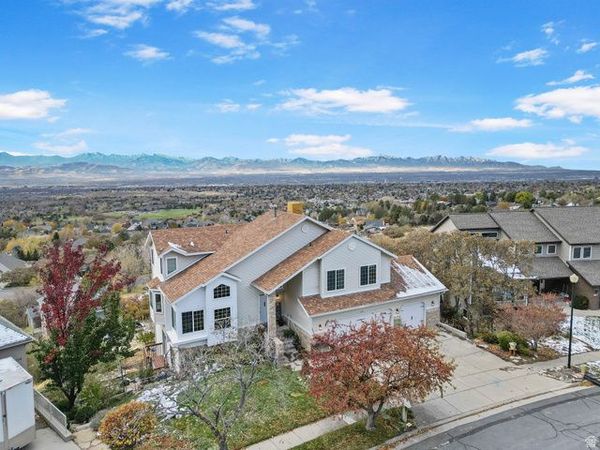 11722 S CASSOWARY DR E, Sandy, UT 84092