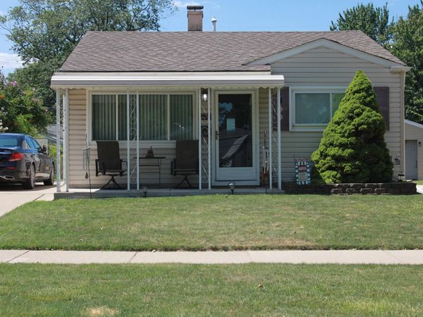 5868 Fellrath Street, Taylor, MI 48180
