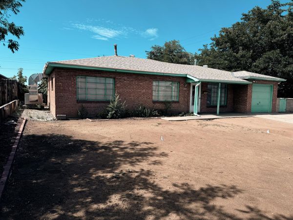 8908 Matthew Avenue NE, Albuquerque, NM 87112