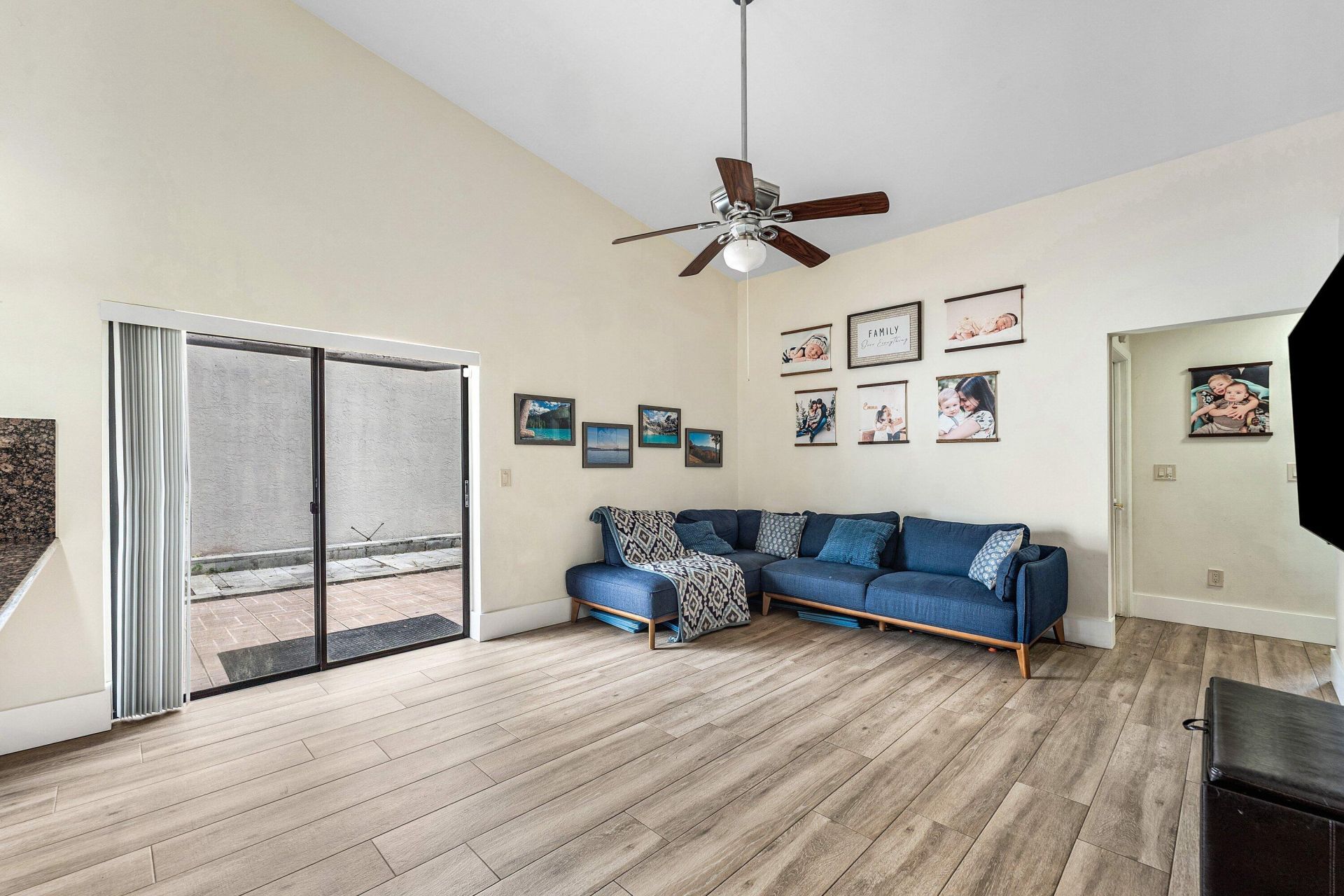 28 Paxford Lane, Boynton Beach, FL 33426 Photo