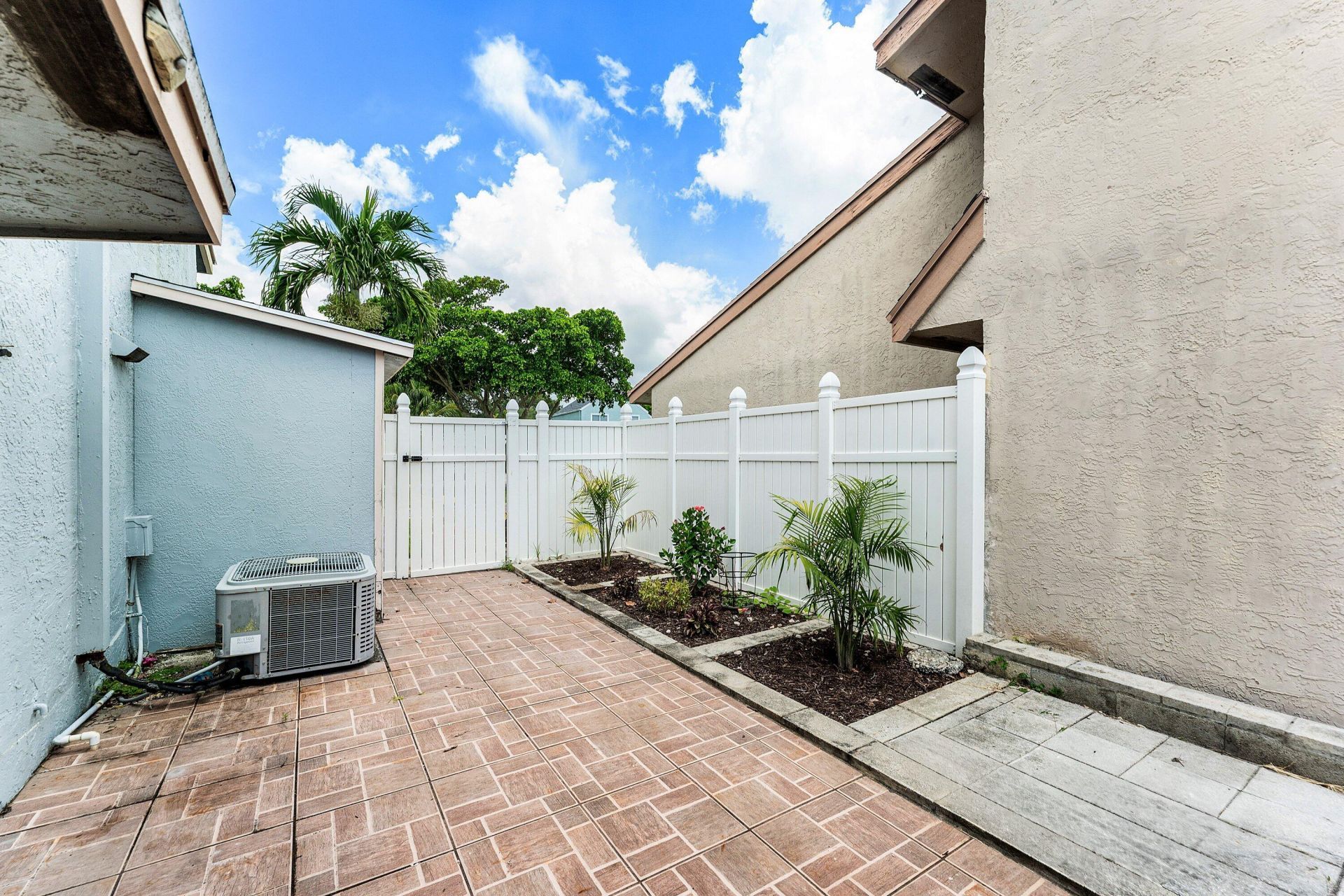 28 Paxford Lane, Boynton Beach, FL 33426 Photo
