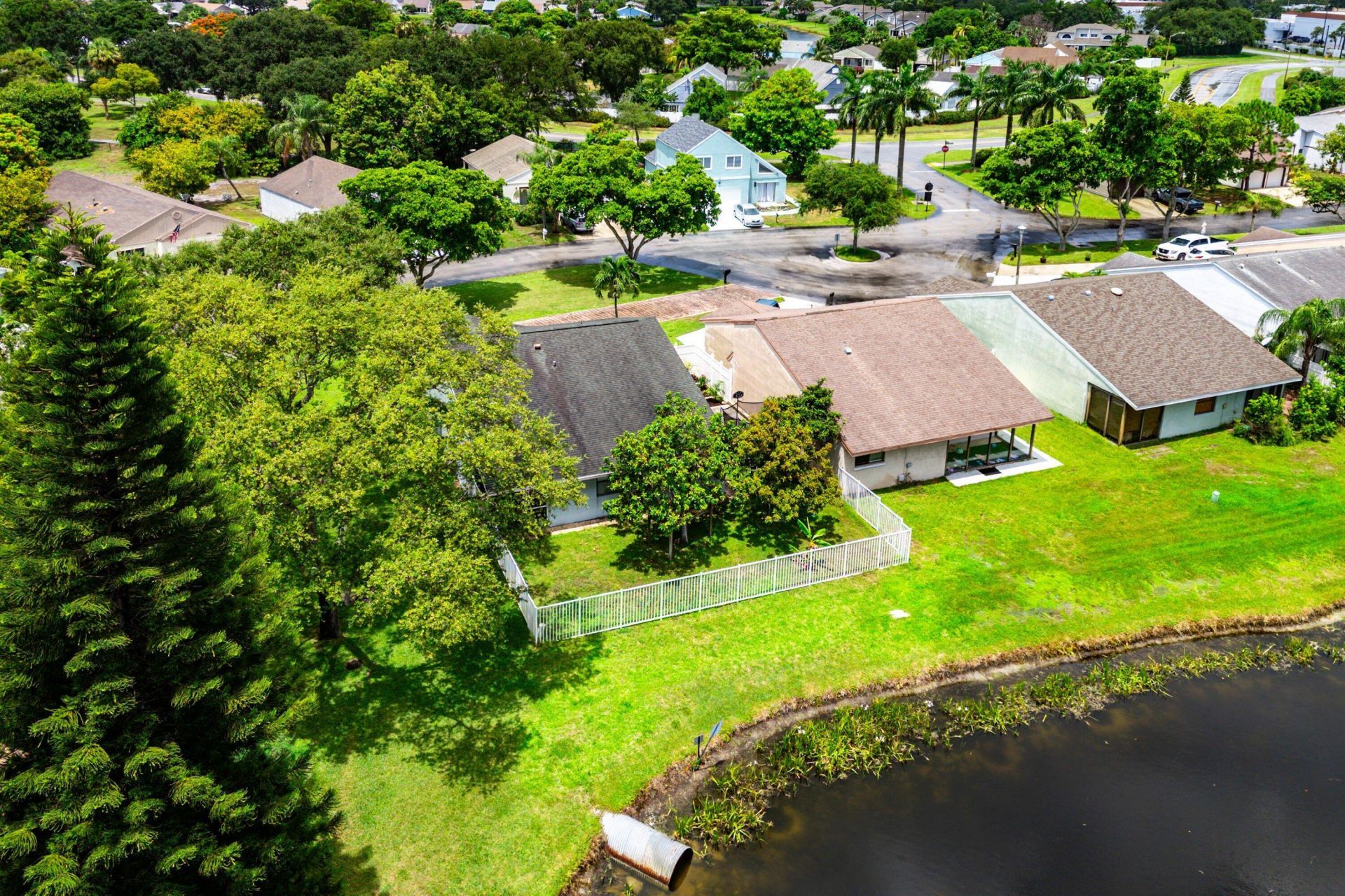 28 Paxford Lane, Boynton Beach, FL 33426 Photo