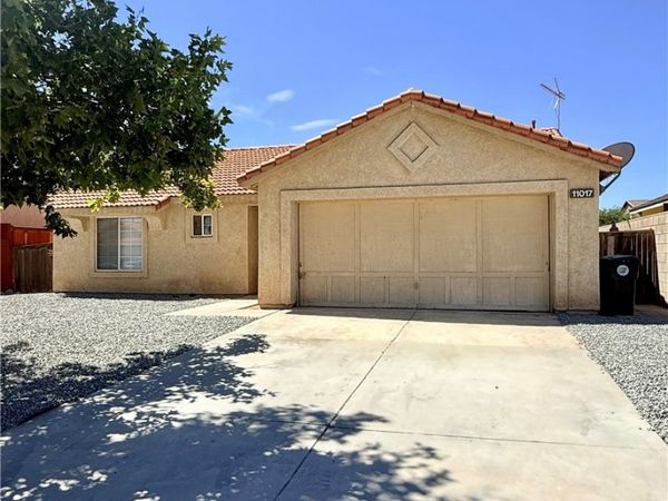11017 Desert Rose, Adelanto, CA 92301