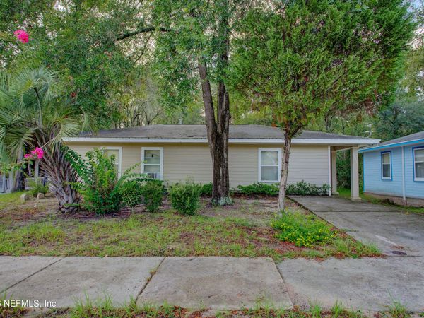 2208 SE 30TH Street, Gainesville, FL 32641
